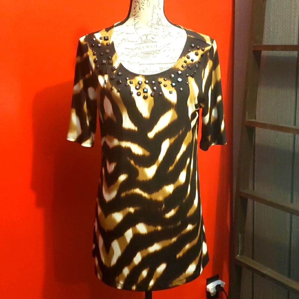 Madison Lady's ScoopNeck Shortsleeved Tee In Beautiful Colors & Embellishments